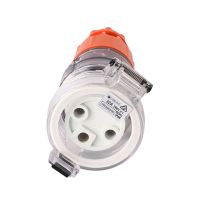 4C | Extension Socket IP66 250V 3 Round Pin 32A